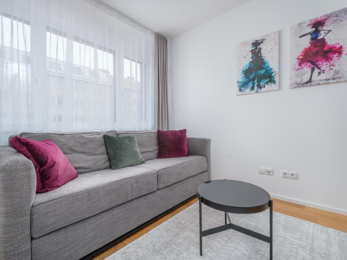 Appartement Myfavorit - Spacious Next To Puplic Transport U1 Direct Connection To Citycenter *
