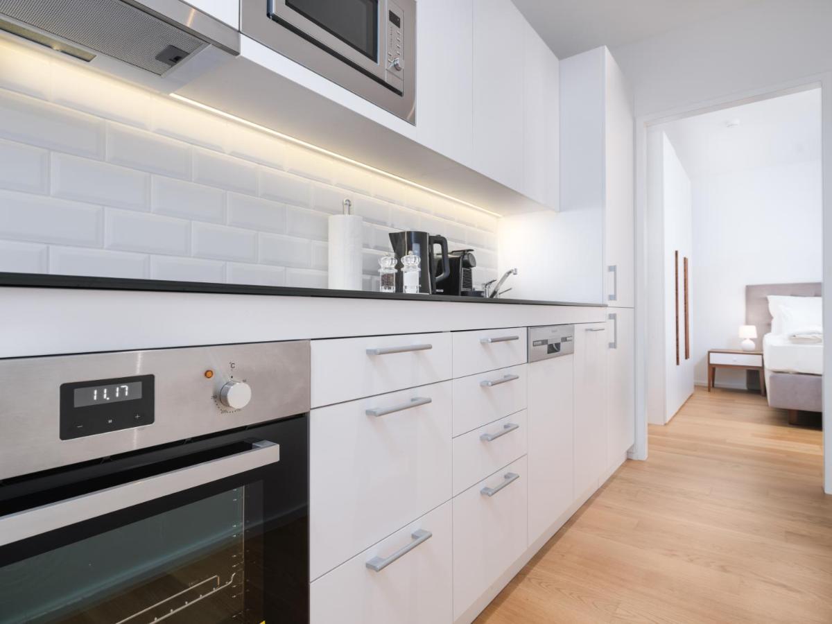 Appartement Myfavorit - Spacious Next To Puplic Transport U1 Direct Connection To Citycenter *